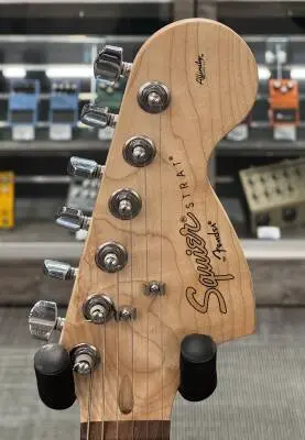 Squier - Racing Green Affinity HSS Strat S 2